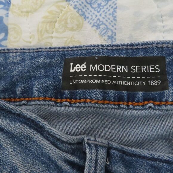 Lee Jeans Women's Modern Series Curvy Bootcut Blue Sz 8M Medium Wash Western - Picture 5 of 12